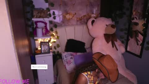 Hanna online show from April 16, 2026, 12:11 am