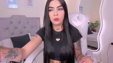 Hanna online show from November 4, 2025, 8:08 pm