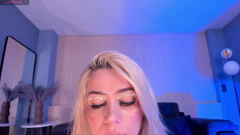 Snapshot of hannaconnor_ chatting on January 12, 2025, 8:57 pm Hanna Connor online show from January 12, 2025, 8:57 pm