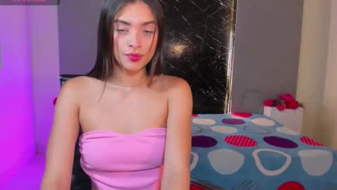 hannacooper3 online show from October 5, 2025, 7:56 pm