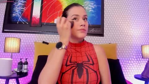 Hanna online show from November 28, 2025, 3:42 am