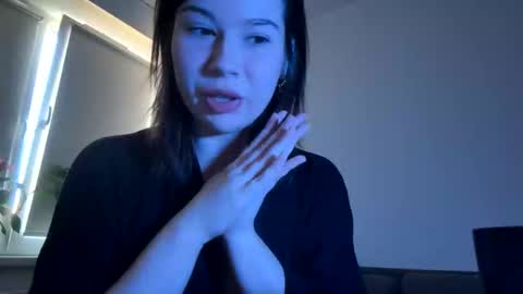 Hannah Allin online show from April 9, 2026, 1:16 pm