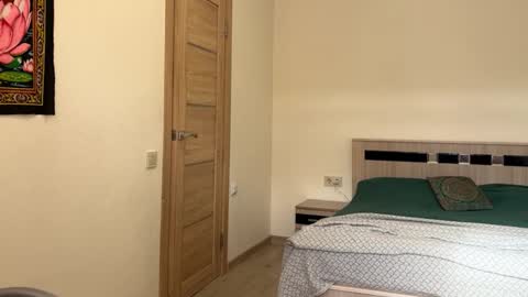 Snapshot of hannah_levis_ chatting on February 12, 2026, 7:47 am hannah levis online show from February 12, 2026, 7:47 am