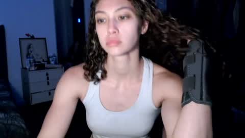 Snapshot of hannahbreeze chatting on May 27, 2026, 1:57 am Hannah Breeze online show from May 27, 2026, 1:57 am