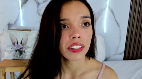 Hannahill69 online show from January 3, 2025, 7:16 am