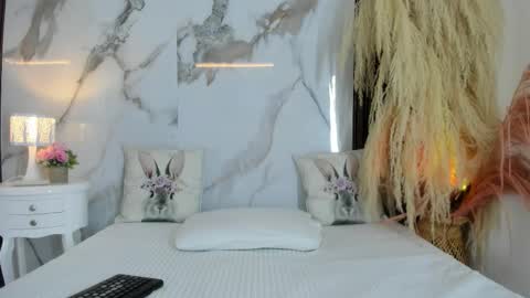 Hannahill69 online show from December 3, 2025, 5:26 am