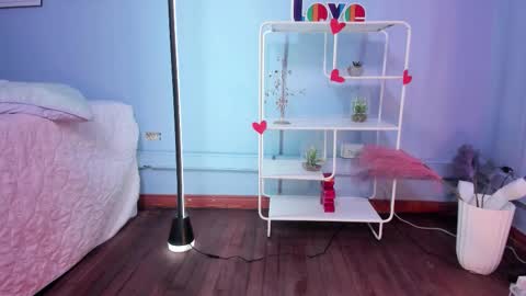 Hannah online show from February 23, 2026, 12:13 pm