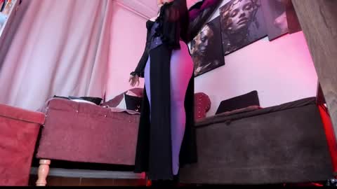 FOLLOW ME INTA MOONXMAFE online show from February 13, 2025, 12:57 am