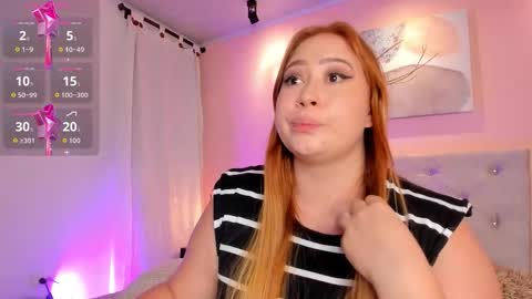 hannamartinn_ online show from January 7, 2026, 3:42 am