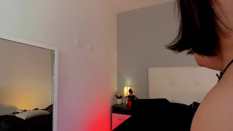 hannamartinnez online show from April 14, 2026, 12:22 pm