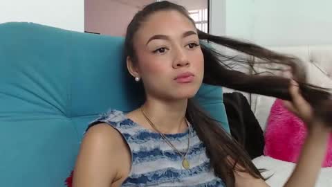 Snapshot of hantonella chatting on March 5, 2025, 3:07 pm Anto online show from March 5, 2025, 3:07 pm