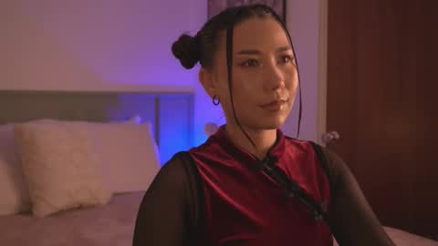 Mizi online show from March 4, 2026, 9:21 pm