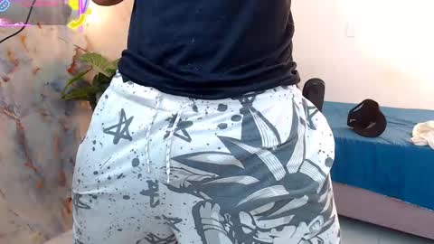 Snapshot of hanz_col chatting on September 15, 2025, 8:53 pm hanz_col online show from September 15, 2025, 8:53 pm