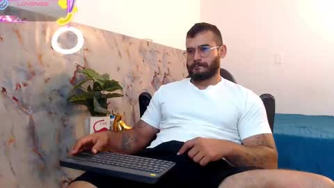 Snapshot of hanz_col chatting on September 17, 2025, 1:02 pm hanz_col online show from September 17, 2025, 1:02 pm