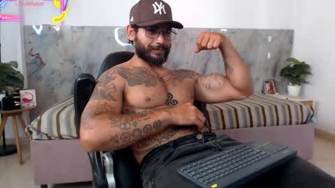 Snapshot of hanz_col chatting on May 3, 2026, 9:21 pm hanz_col online show from May 3, 2026, 9:21 pm