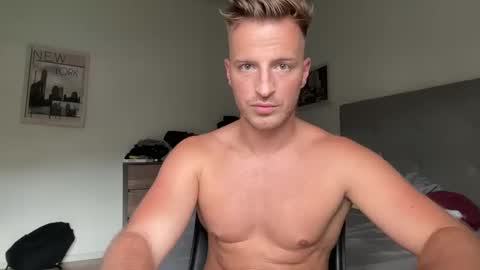 hanzlagerfelt online show from September 11, 2025, 9:04 pm