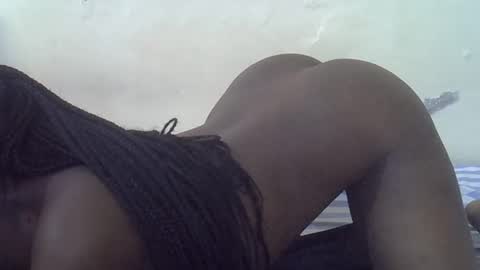 Snapshot of happy_kienyeji chatting on October 16, 2025, 8:32 pm happy_kienyeji online show from October 16, 2025, 8:32 pm