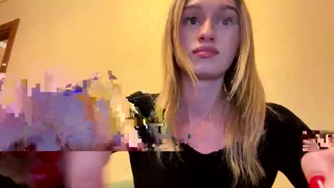 Anjelika online show from October 13, 2025, 2:17 pm