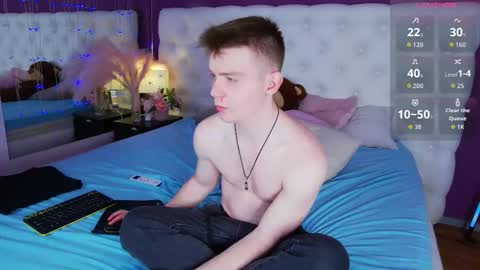 happydeimos online show from March 21, 2026, 9:40 pm