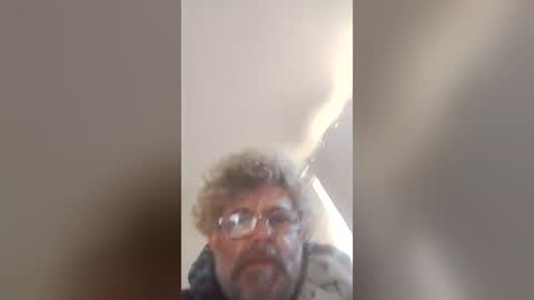 Snapshot of happydick69a chatting on July 11, 2026, 1:41 am happydick69a online show from July 11, 2026, 1:41 am