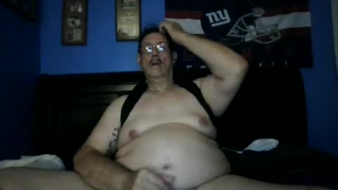 Snapshot of happyhappy4 chatting on July 7, 2026, 5:54 am happyhappy4 online show from July 7, 2026, 5:54 am