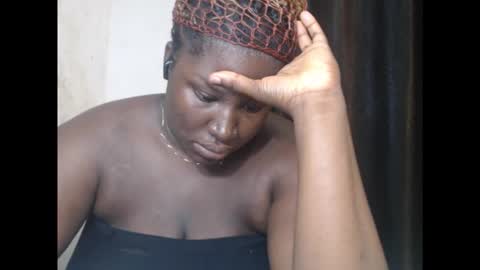 Snapshot of happyslut7 chatting on October 5, 2025, 7:12 pm happyslut7 online show from October 5, 2025, 7:12 pm