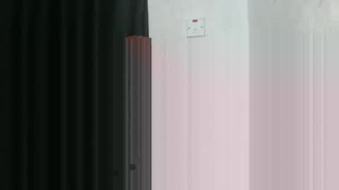 Snapshot of happyslut7 chatting on October 24, 2025, 9:11 pm happyslut7 online show from October 24, 2025, 9:11 pm