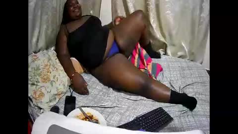 happysonia online show from March 5, 2026, 12:45 pm