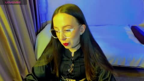 Stephanie online show from May 5, 2026, 5:21 pm