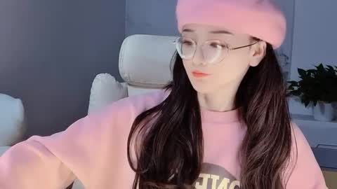 Daisy online show from December 14, 2024, 6:41 pm