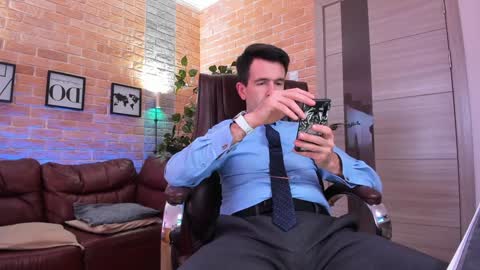 Steve online show from January 26, 2025, 12:22 pm