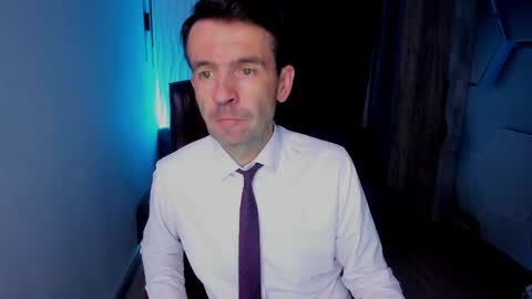 Steve online show from October 29, 2025, 1:57 pm