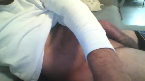 Snapshot of hard_cock_32 chatting on March 24, 2026, 8:03 pm hard_cock_32 online show from March 24, 2026, 8:03 pm