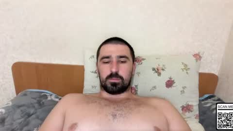 Snapshot of hard_to_obey chatting on July 19, 2026, 4:11 pm Vadim online show from July 19, 2026, 4:11 pm