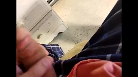 hardandhorny422 online show from November 10, 2025, 8:41 pm