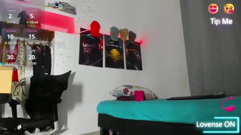 hardboy_latin online show from December 13, 2025, 11:43 pm