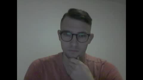 hardboylovemilfmoom online show from December 1, 2025, 12:48 am