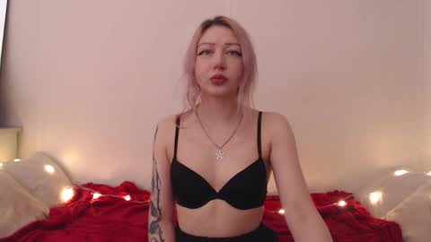 Emily online show from February 3, 2026, 10:04 pm