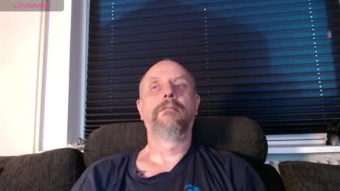MrLazy online show from September 17, 2025, 5:36 pm