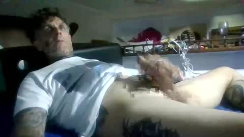 Snapshot of hardnthick791 chatting on November 6, 2025, 10:38 am hardnthick online show from November 6, 2025, 10:38 am