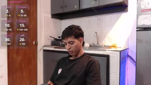 Andres Dean online show from December 15, 2025, 11:09 pm