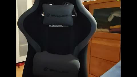 Snapshot of hardtechno_xxx chatting on September 30, 2025, 11:26 am hardtechno_xxx online show from September 30, 2025, 11:26 am