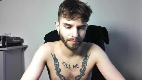 Liam online show from December 21, 2025, 9:00 pm