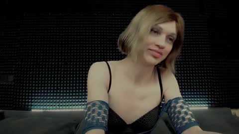 Miss Hardy online show from March 2, 2026, 3:20 am