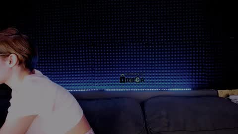 Miss Hardy online show from April 2, 2026, 4:32 am