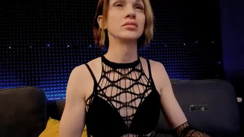 Miss Hardy online show from May 15, 2026, 4:19 am