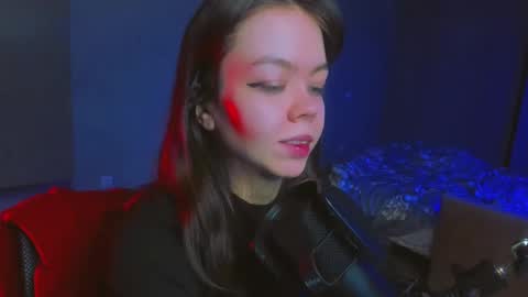 Snapshot of haribo_asmr chatting on January 25, 2025, 12:58 pm Miss Hari online show from January 25, 2025, 12:58 pm