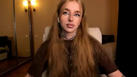 Snapshot of harley_kimm chatting on July 2, 2026, 5:46 am Julia online show from July 2, 2026, 5:46 am