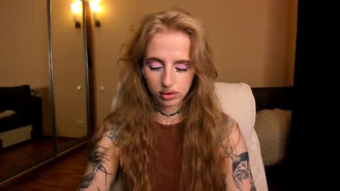 Snapshot of harley_kimm chatting on July 5, 2026, 5:47 am Julia online show from July 5, 2026, 5:47 am