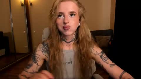Snapshot of harley_kimm chatting on July 13, 2026, 5:54 am Julia online show from July 13, 2026, 5:54 am